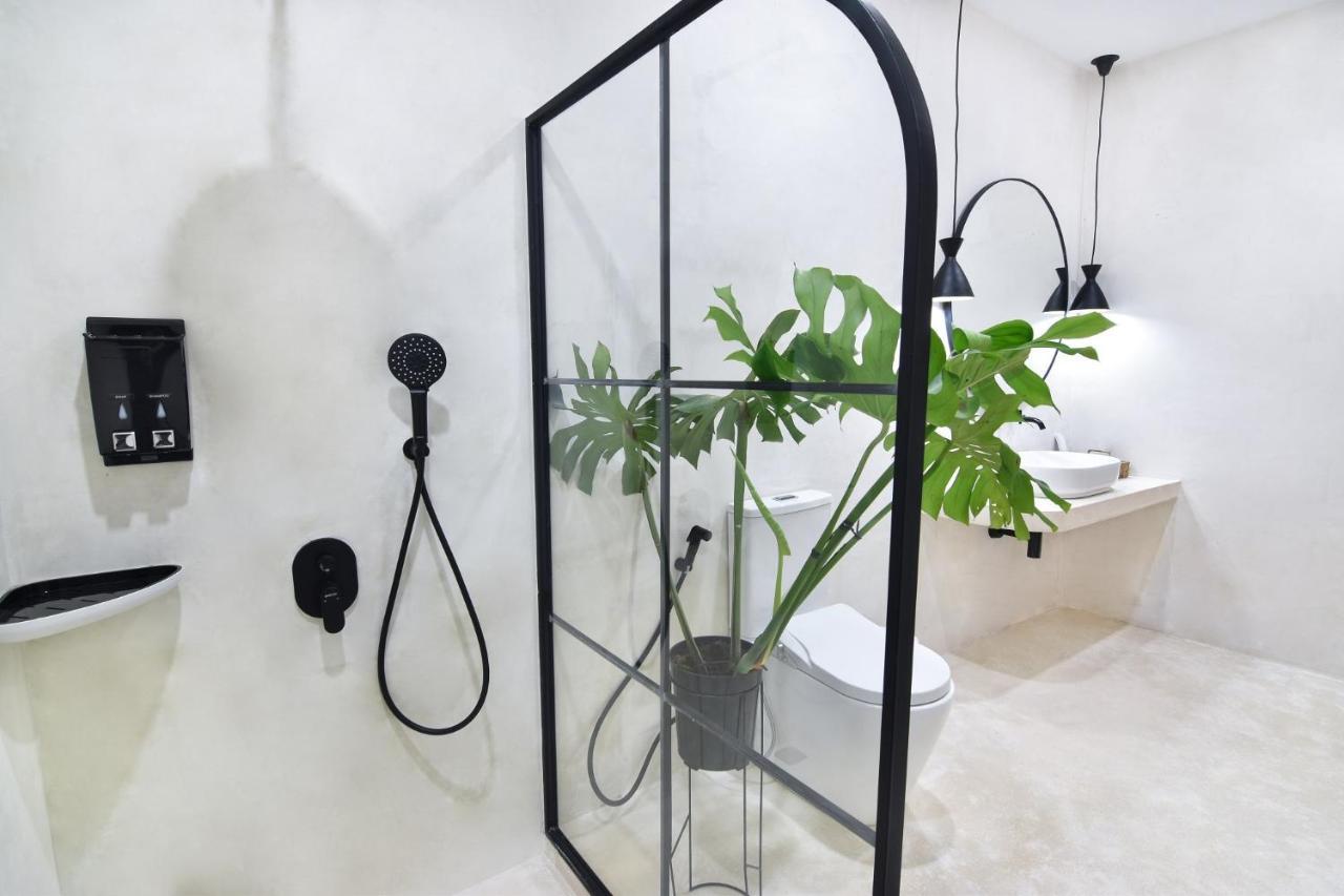 Bohemian Jogja Villas With Private Pool Kejayan المظهر الخارجي الصورة