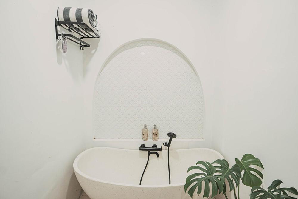 Bohemian Jogja Villas With Private Pool Kejayan المظهر الخارجي الصورة